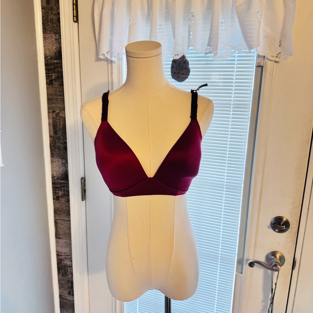 Aerie Sunnie‎ Wireless Bra SZ 32 DD
